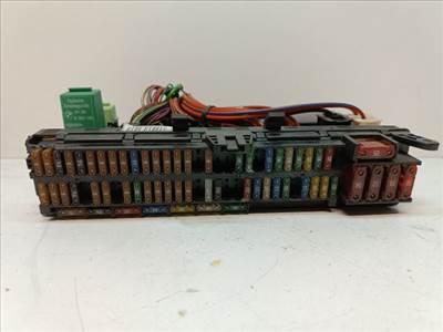 BMW X5 (E53) Biztosítéktábla Utastér