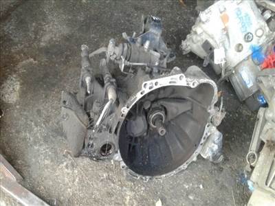 TOYOTA CARINA E lépcsőshátú (_T19_) Váltó (Mechanikus)