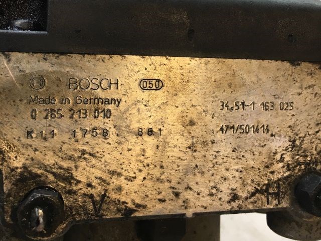 BMW 5 E34 ABS Kocka 3. kép