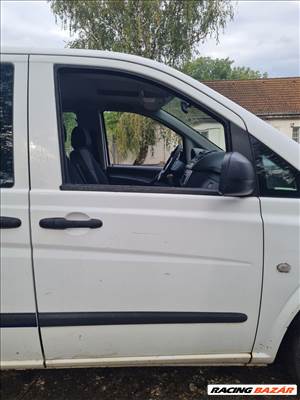 Mercedes Vito 639 jobb első ajtó 