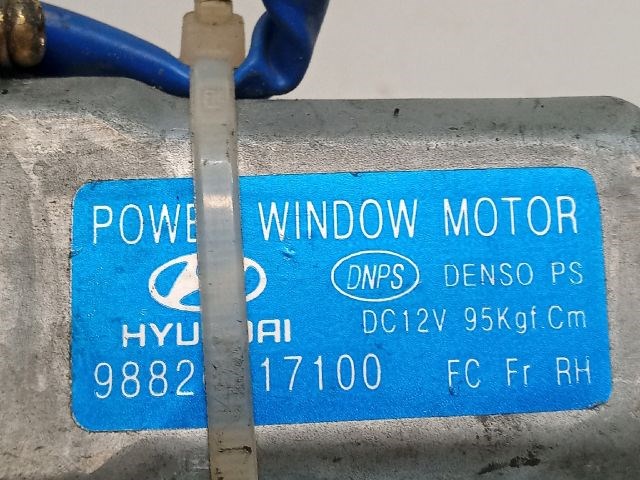 HYUNDAI MATRIX (FC) Jobb első Ablakemelő Motor 3. kép