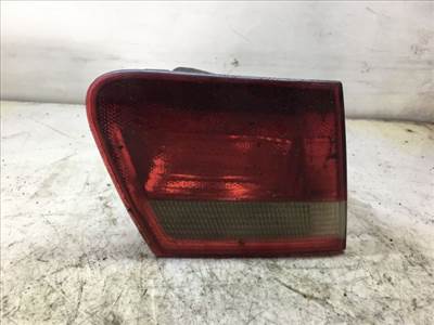 BMW 3 (E46) Bal Belső Hátsó Lámpa