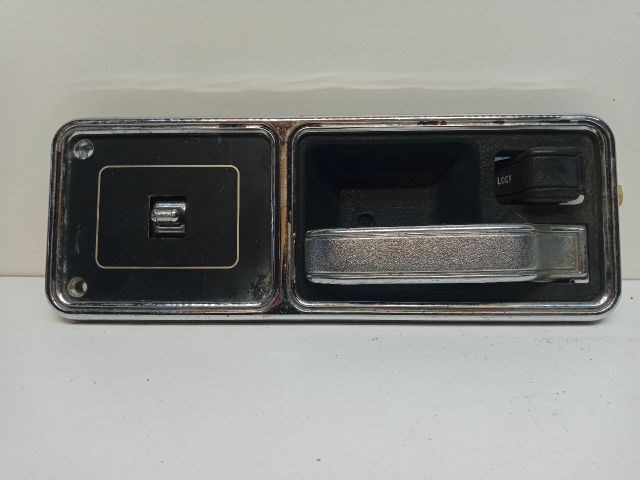 JEEP CHEROKEE Jobb hátsó Belső Kilincs 1. kép