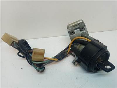 LADA SAMARA Gyújtáskapcsoló Házzal