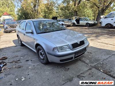 Skoda Octavia I 1.4 generátor 