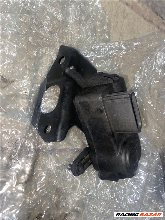 Volvo XC90, Volvo S60, Volvo S80, Volvo V70, Volvo XC70 2.4 D5 swirl állító motor 30756100 3. kép
