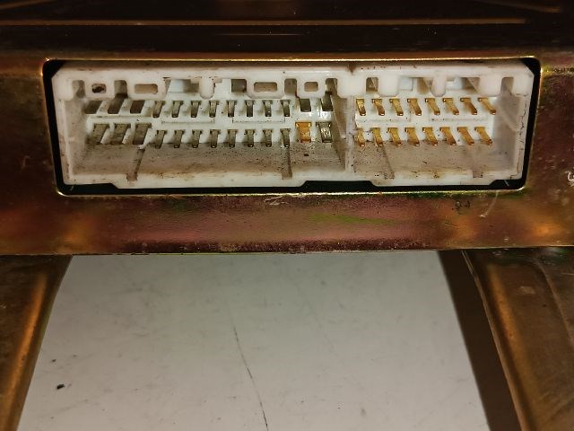 SUZUKI SWIFT II Ferdehátú (EA, MA) Motorvezérlő 4. kép