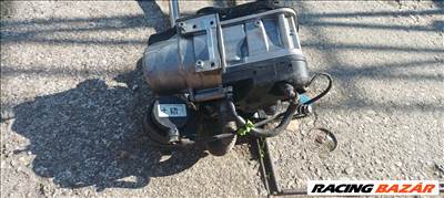 Volkswagen Amarok, Golf Plus, Passat B7, Golf VI, Touran II gyári állófűtés  1k0815065at
