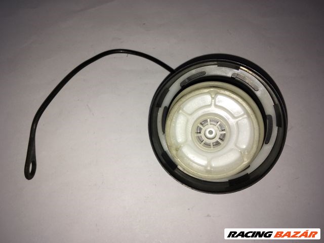 CHEVROLET CAPTIVA Tanksapka 2. kép