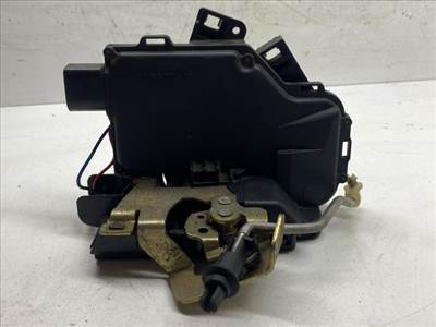 AUDI A6 (4B, C5) Bal hátsó Ajtózár