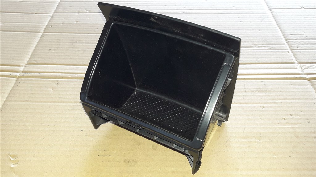 Skoda Octavia II Tároló Rekesz 1Z0 863 284 2. kép