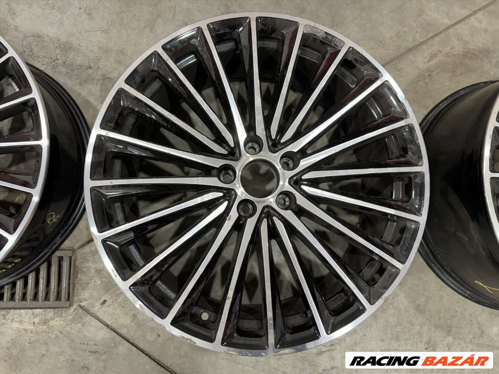 R20 Original Mercedes 8.5J ET34.5 A254 401 0800 A2544010800 1db felni 1. kép