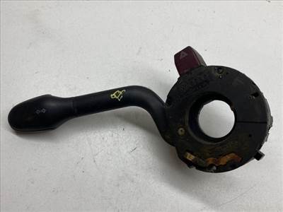 VW PASSAT (3A2, 35I) Bal Kormánykapcsoló Irányjelző