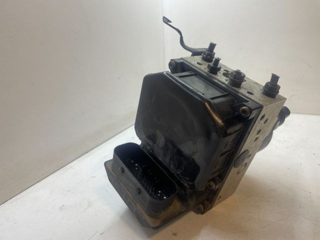 BMW 7 (E65, E66, E67) ABS Kocka 4. kép