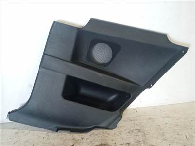 KIA PRO Jobb Oldalkárpit (2-3 ajtóshoz hátra)