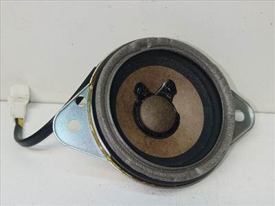 HYUNDAI i40 Magassugárzó Hangszóró