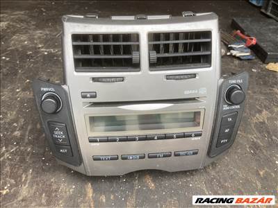 Toyota Yaris (XP90) Yaris 2 facelift cd rádió fejegység  861200d490