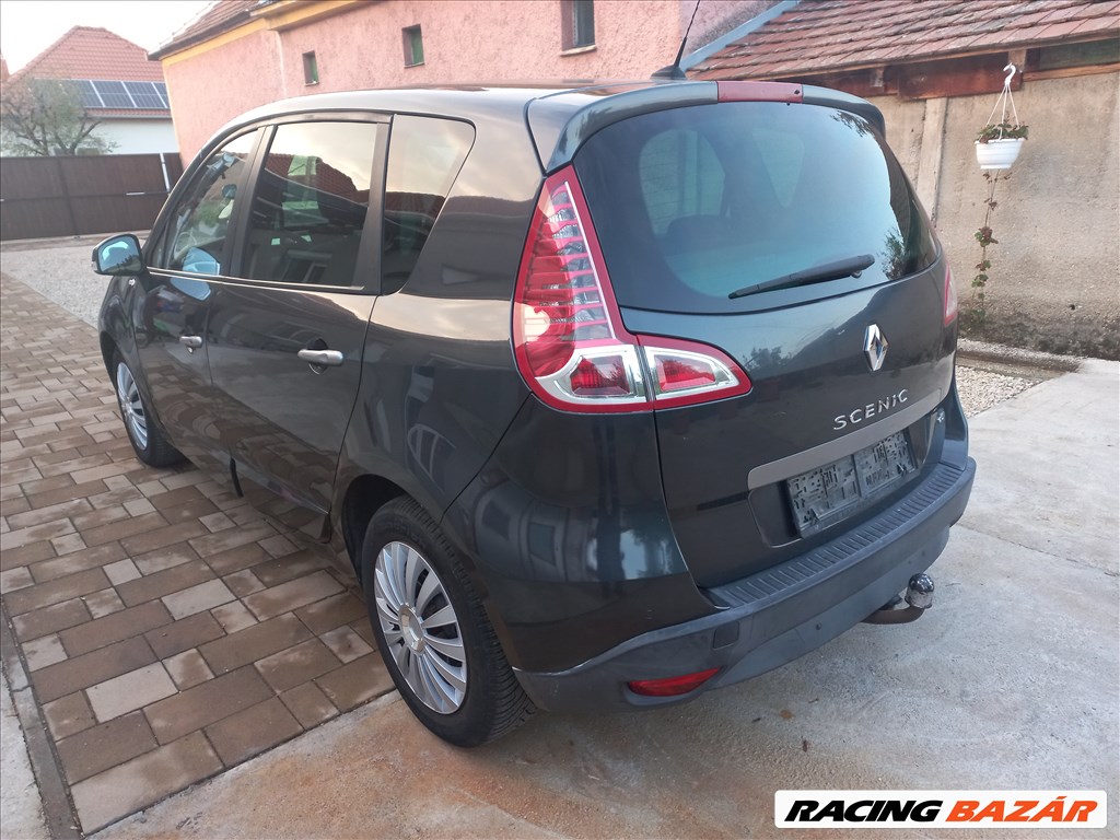 Eladó 2011-es Renault Scénic 1,6 DCI 205000km-el! 4. kép