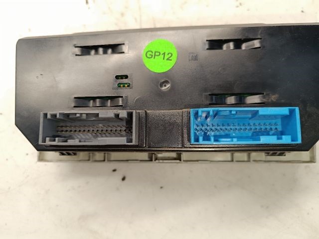 OPEL ASTRA H Fűtéskapcsoló (manuális klímás) 4. kép