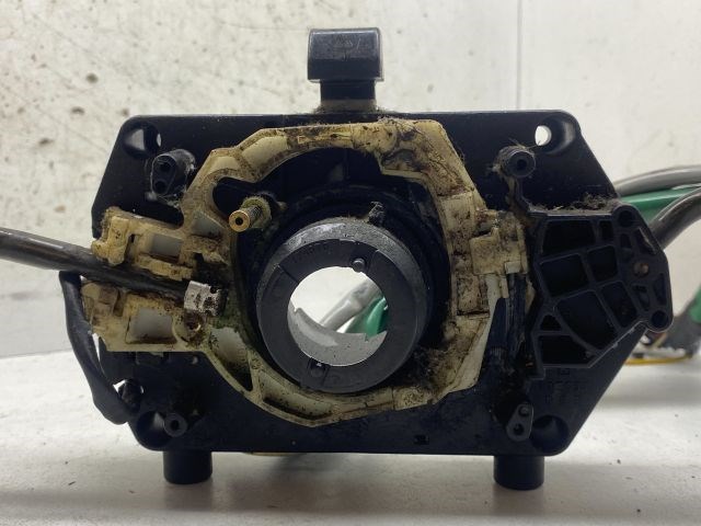 SUZUKI SWIFT II Ferdehátú (EA, MA) Komplett Kormánykapcsoló (Bajuszkapcsoló) 2. kép