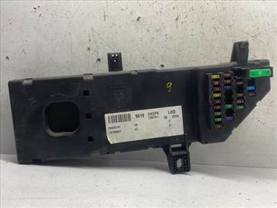 OPEL SIGNUM Biztosítéktábla Doboz