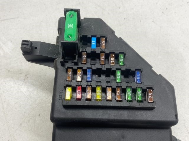 OPEL SIGNUM Biztosítéktábla Doboz 7. kép