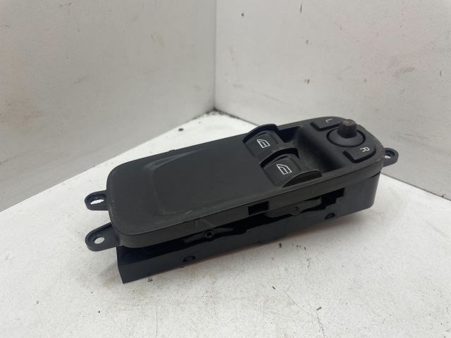 VOLVO C30 Ablakemelő Kapcsoló Négyes / Kettes 1. kép