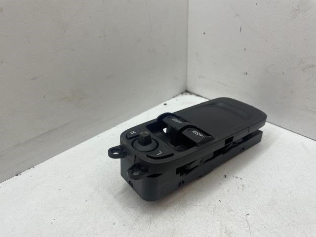 VOLVO C30 Ablakemelő Kapcsoló Négyes / Kettes 2. kép