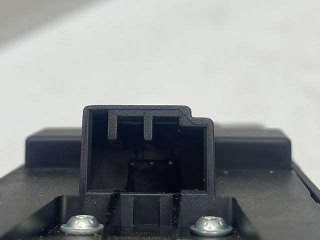 VOLVO C30 Ablakemelő Kapcsoló Négyes / Kettes 5. kép