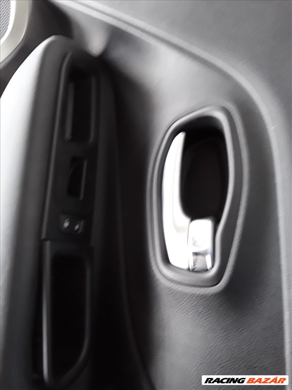 Jeep Renegade Ajtókárpit szett 3. kép