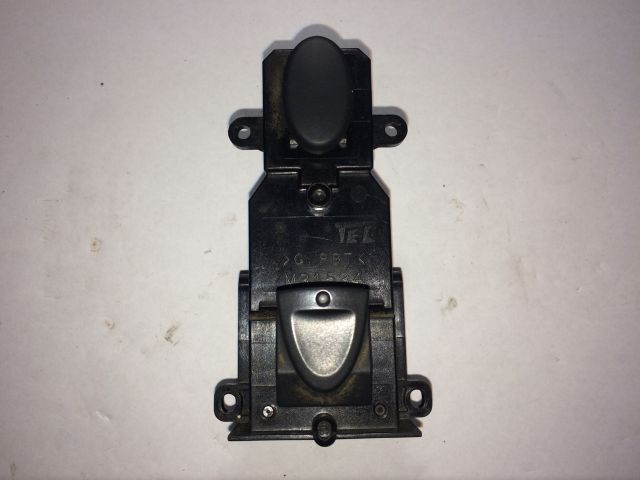 HONDA CIVIC VIII Jobb első Ablakemelő Kapcsoló 1. kép