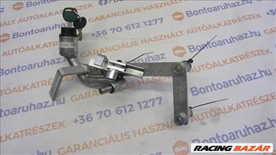 Ford Focus II MK2 2 Facelift Eladó gyári, bontott Dízel, Benzines sebességváltó zár 