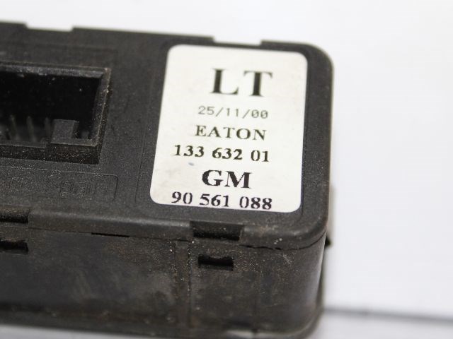 OPEL ASTRA G Ferdehátú (F48_, F08_) Bal első Ablakemelő Kapcsoló 3. kép