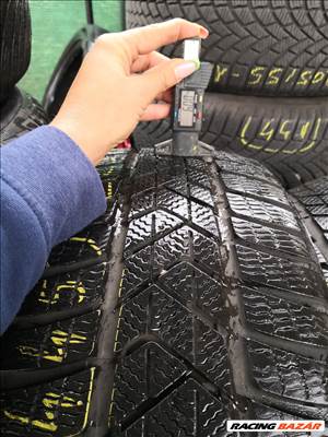  225/40 R19 Pirelli téli gumi 35000ft a 2db/445/