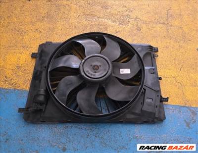 Mercedes C-osztály, Mercedes E-osztály, Mercedes CLS-osztály hűtőventilátor  a2045000393