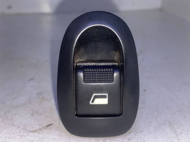 PEUGEOT 406 (8B) Jobb első Ablakemelő Kapcsoló 1. kép