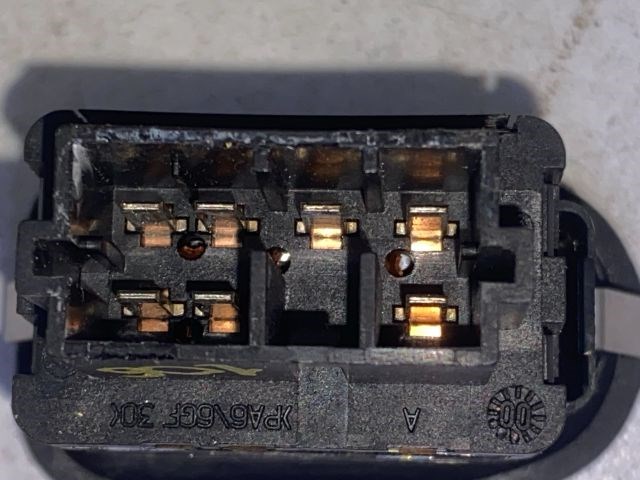 PEUGEOT 406 (8B) Jobb első Ablakemelő Kapcsoló 6. kép