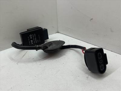 VW GOLF VI (5K1) Üzemanyag Szivattyú Relé