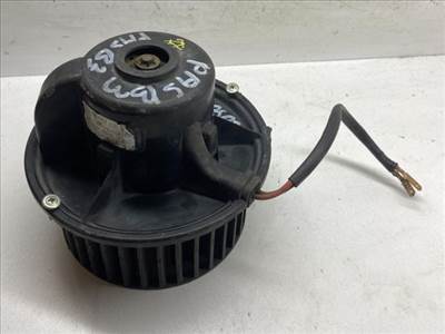 VW PASSAT (3A2, 35I) Fűtőmotor (Klímás)