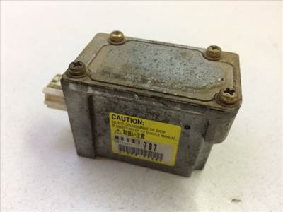 MITSUBISHI PAJERO III (V7_W, V6_W) Bal első Oldal Ütközés Érzékelő