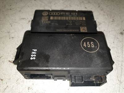 AUDI A4 (8K2, B8) Gateway Elektronika