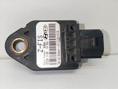 KIA CEED Bal első Ütközés Érzékelő (Homlokfalon)