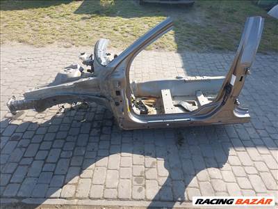 Volvo XC70 bal első negyed