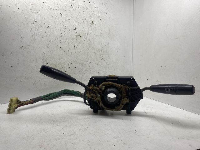 SUZUKI SWIFT II Ferdehátú (EA, MA) Komplett Kormánykapcsoló (Bajuszkapcsoló) 1. kép