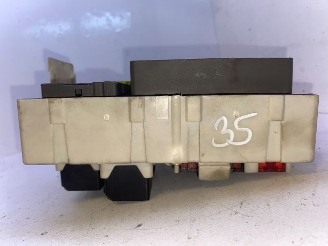 FORD TRANSIT CONNECT Biztosítéktábla Doboz 4. kép