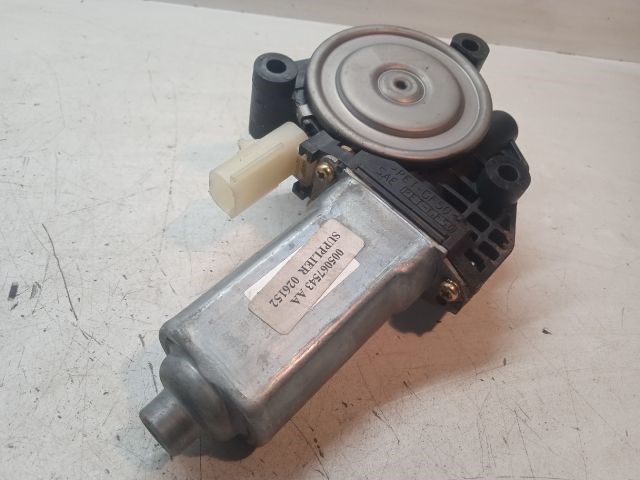 CHRYSLER PT CRUISER Bal hátsó Ablakemelő Motor 5. kép