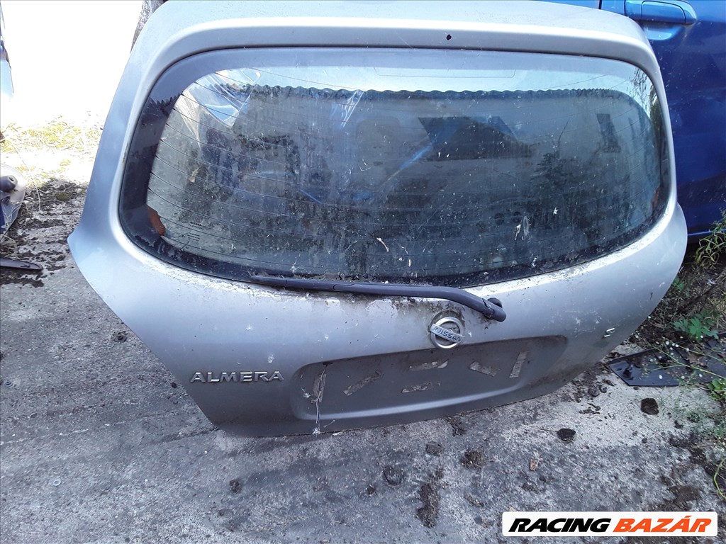 Nissan Almera N16 Csomagtérajtó 1. kép