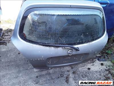 Nissan Almera N16 Csomagtérajtó