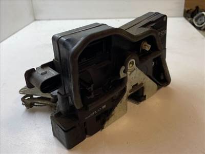 BMW 7 (E65, E66, E67) Jobb hátsó Ajtózár