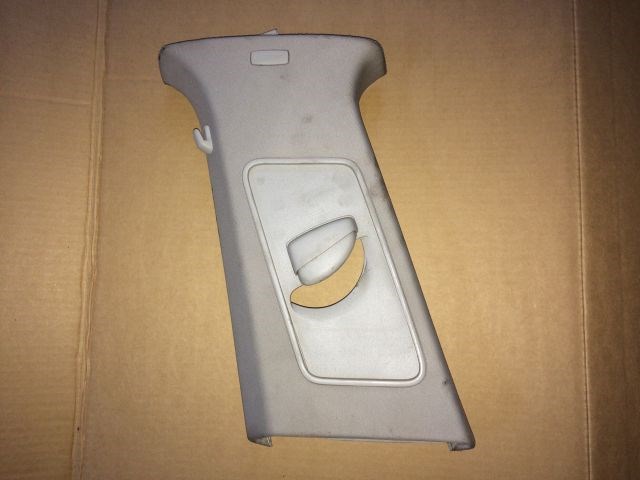 VW GOLF V (1K1) Bal B Oszlop Burkolat 1. kép